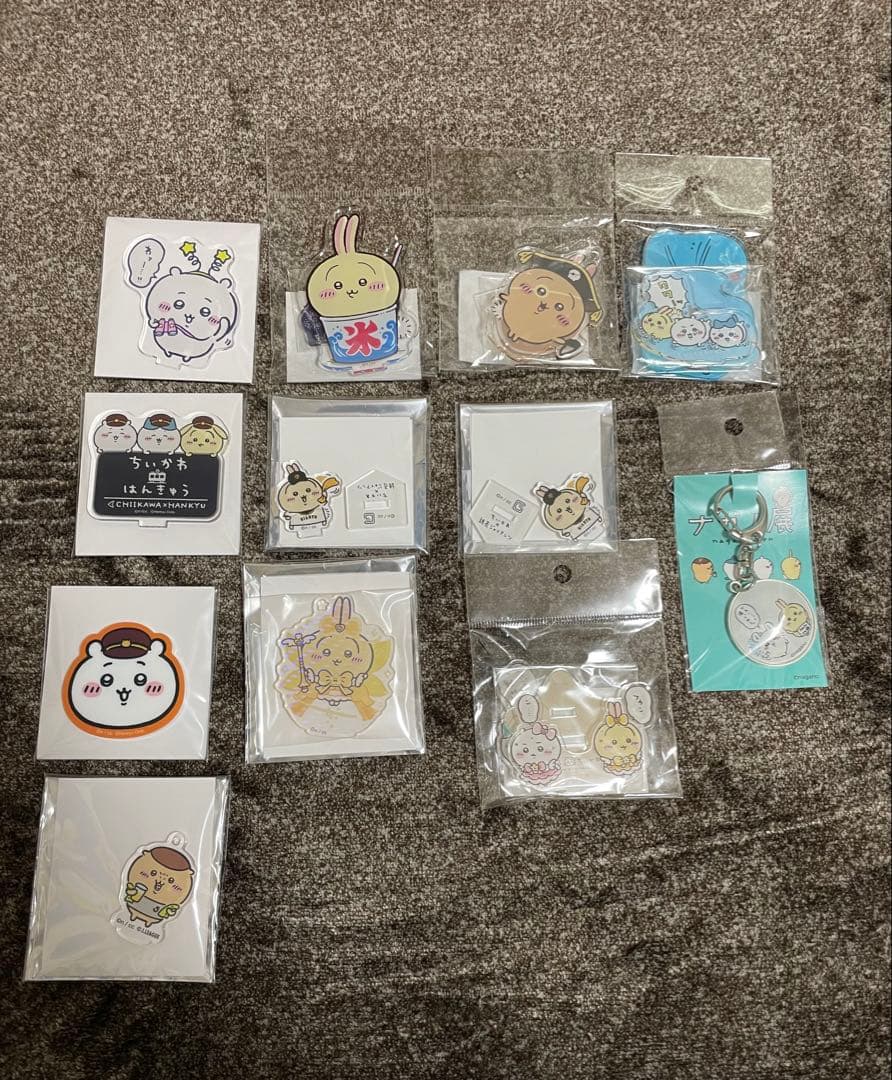 ちいかわヒロアカ缶バッジ　ちいかわゆうえんち