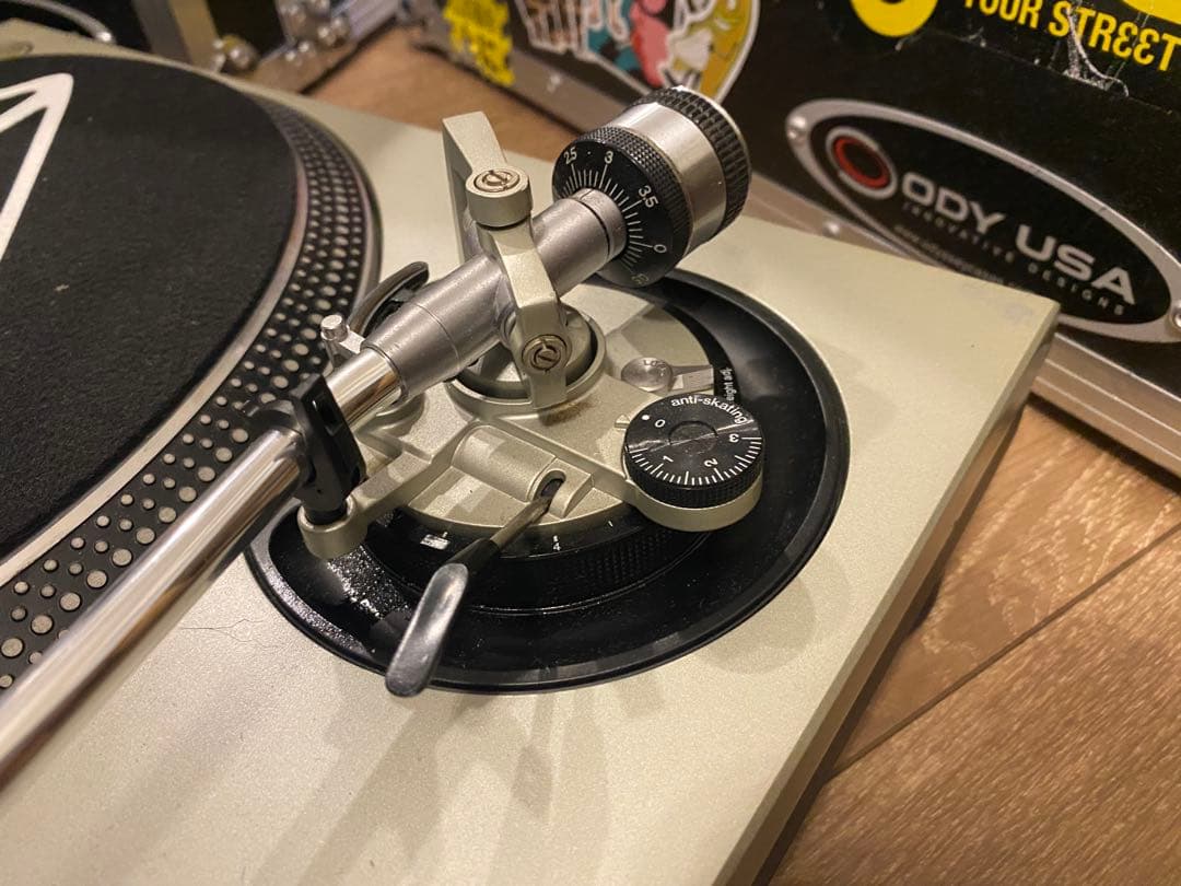 Technics SL-1200 MK3D ターンテーブル ハードケース付き
