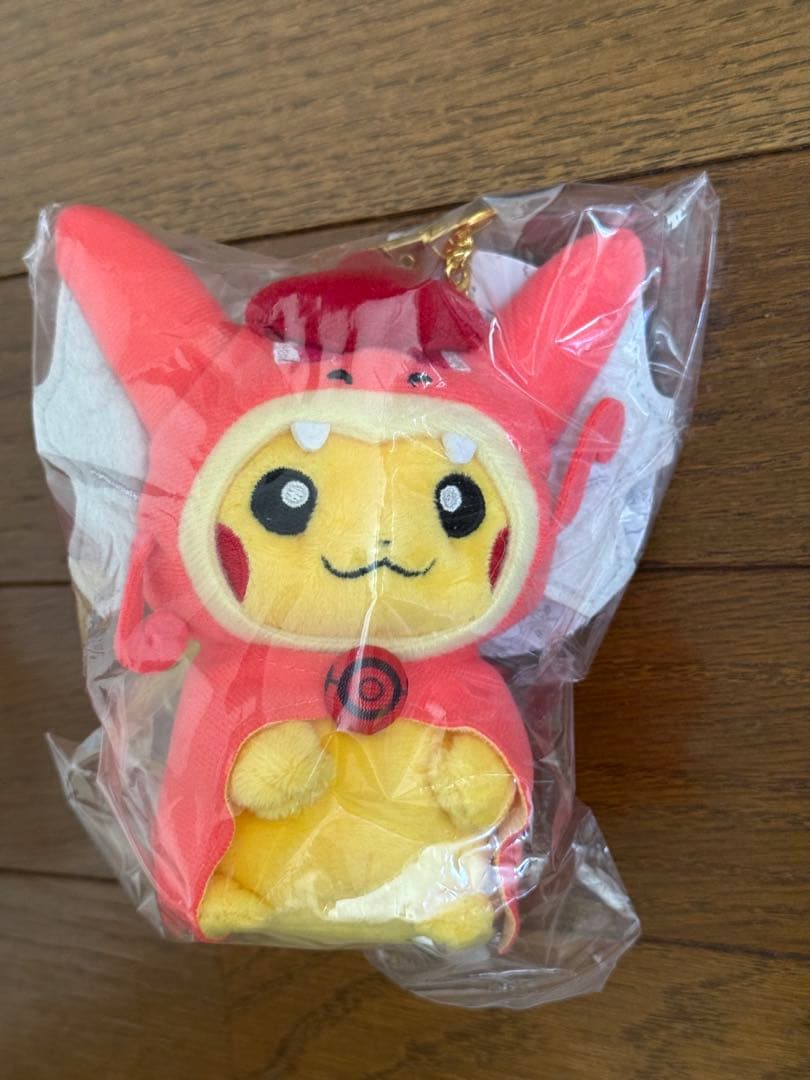 ポケモンセンターヒロシマ限定 ギャラドスごっこピカチュウ 赤いギャラドスVer.