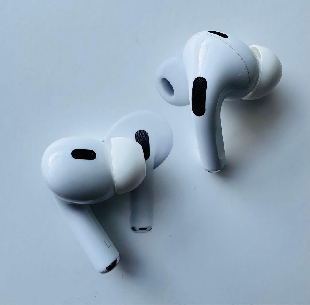 Apple AirPods pro 第2世代【Lightning】