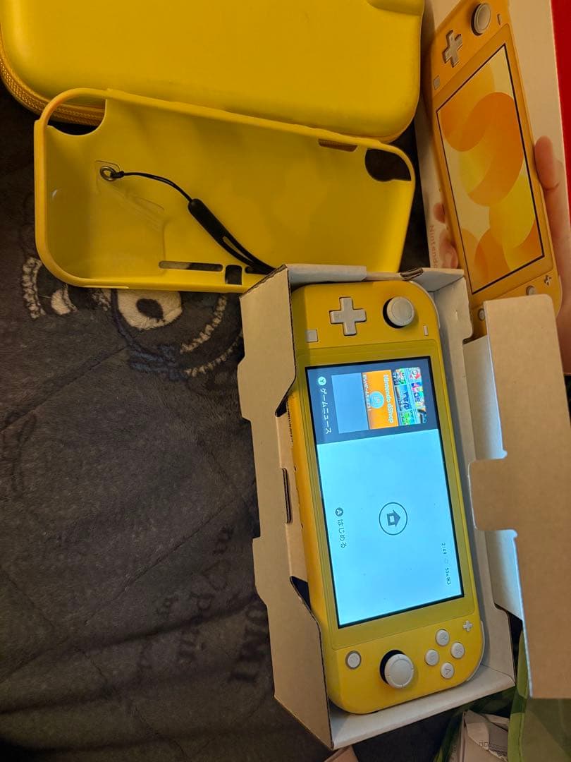 ニンテンドースイッチライト 本体