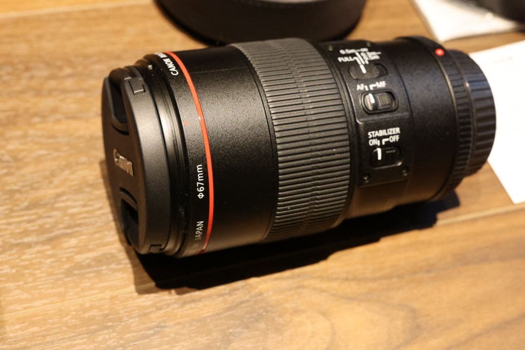 新品同様 キヤノン 単焦点マクロ EFマウント EF100mm F2.8L