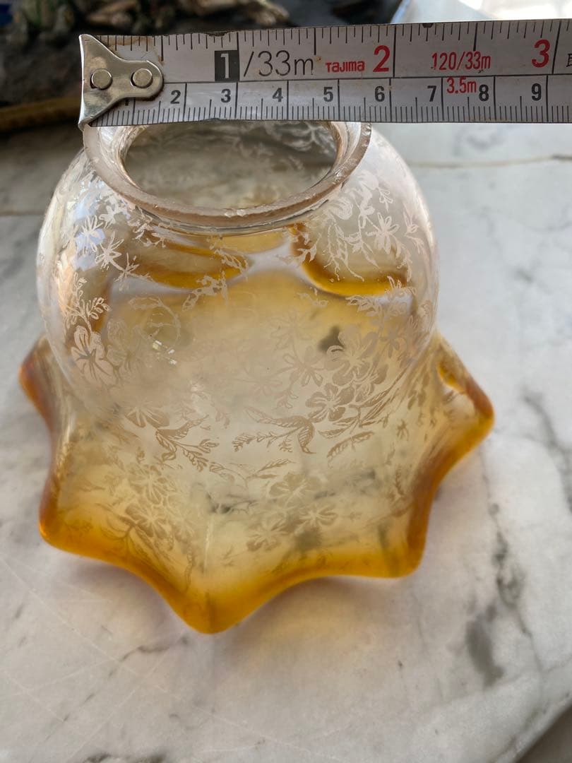 英国　アンティーク　エッチング　　ボタニカルな草花模様　ペンダント灯具