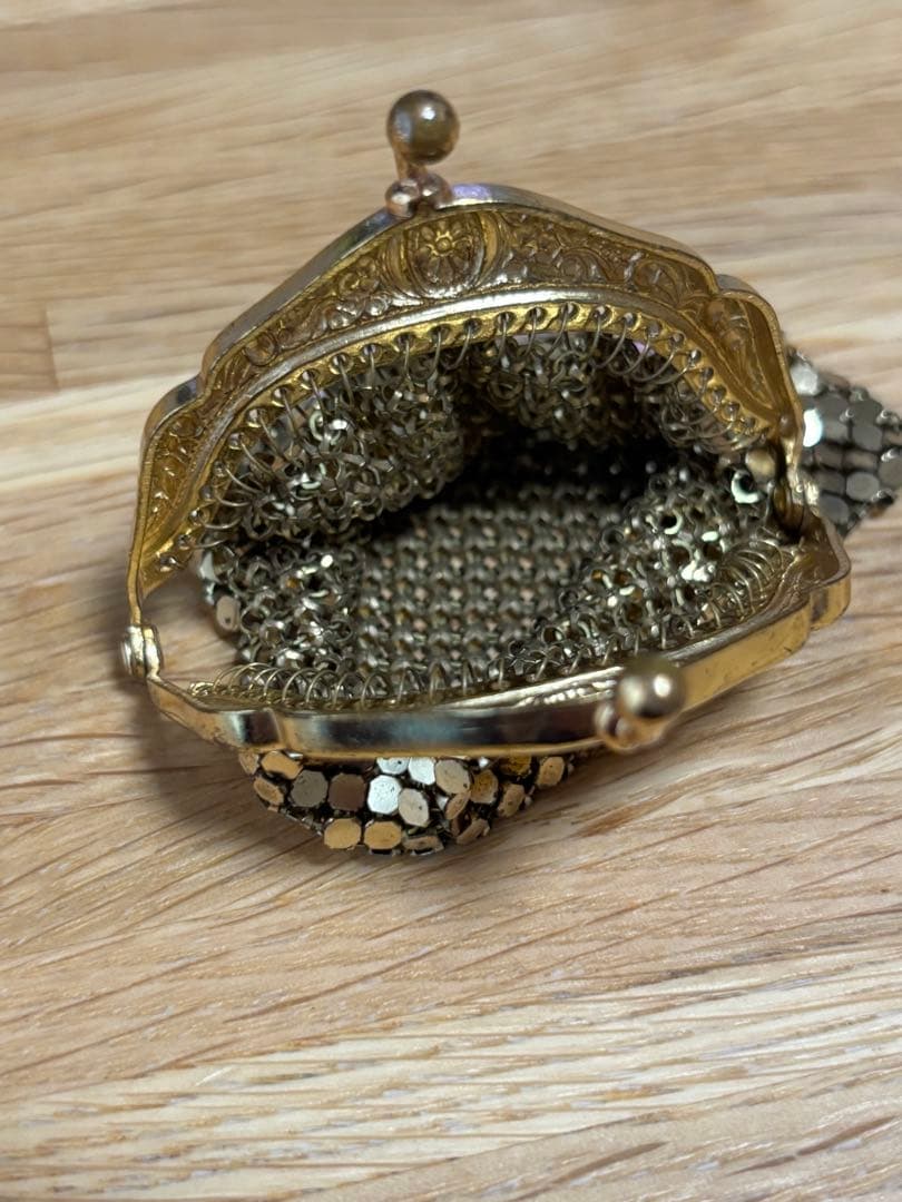 ヴィンテージ　メタルメッシュ　ケース