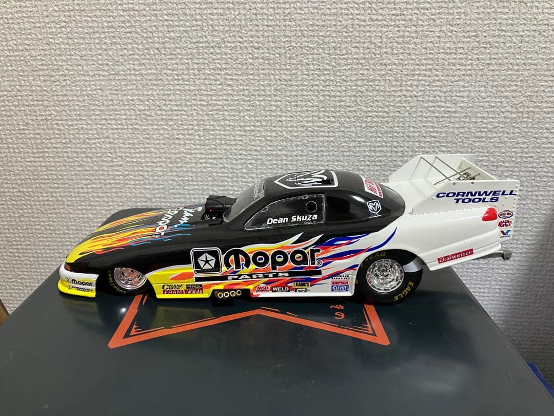 夏SALEhotwheels 1/24 ドラッグレース ファニーカー　MOPAR