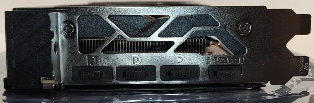 グラフィックボード・グラボ・ビデオカード MSI GeForce RTX 5060 8G GAMING OC