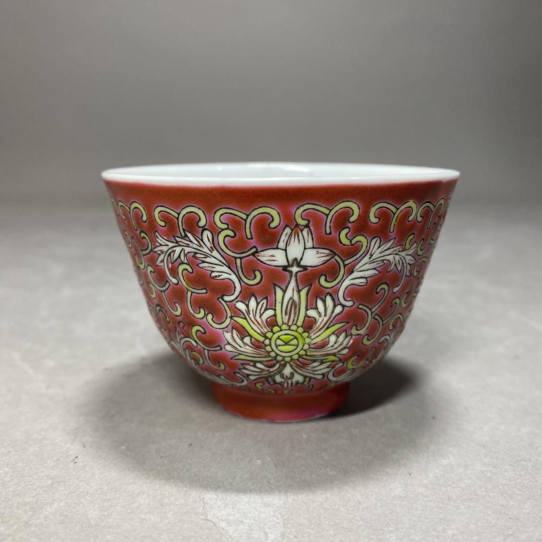 中国古美術　景德鎮製　古玩　粉彩　唐草花紋　茶道具　茶器　湯呑