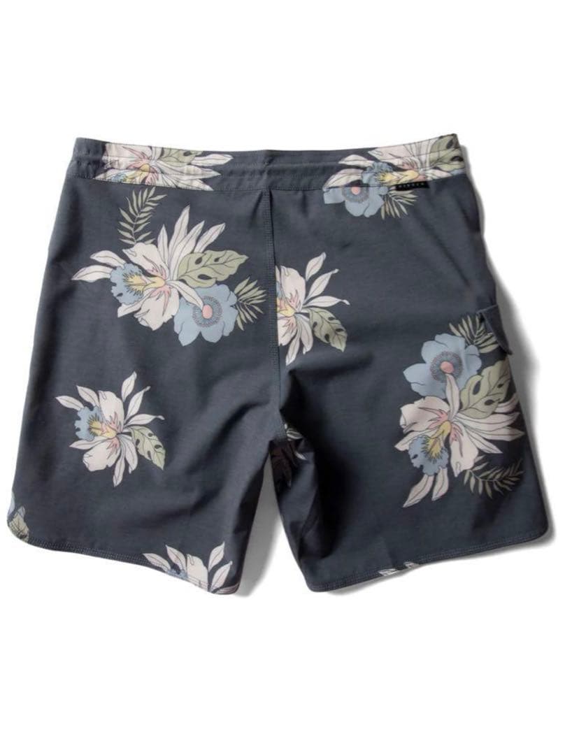 新品未使用　アロハアミーゴ 17.5\" ボードショーツ