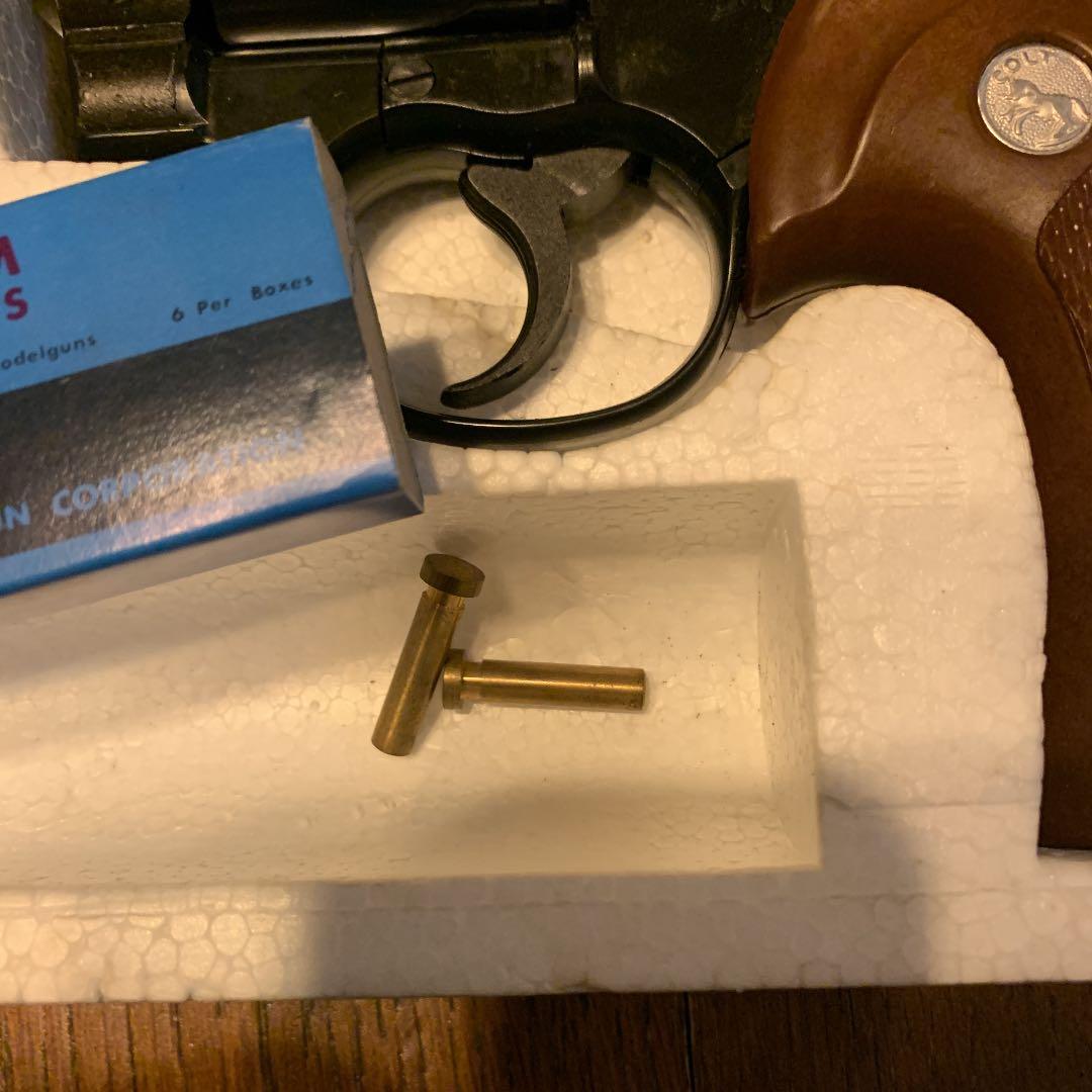 MGC モデルガン　パイソン357 4インチ　未発火