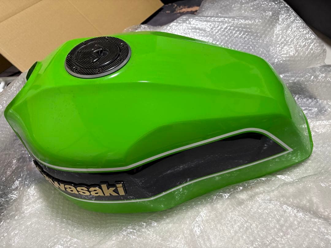 ＣＹＲZRX400 タンク