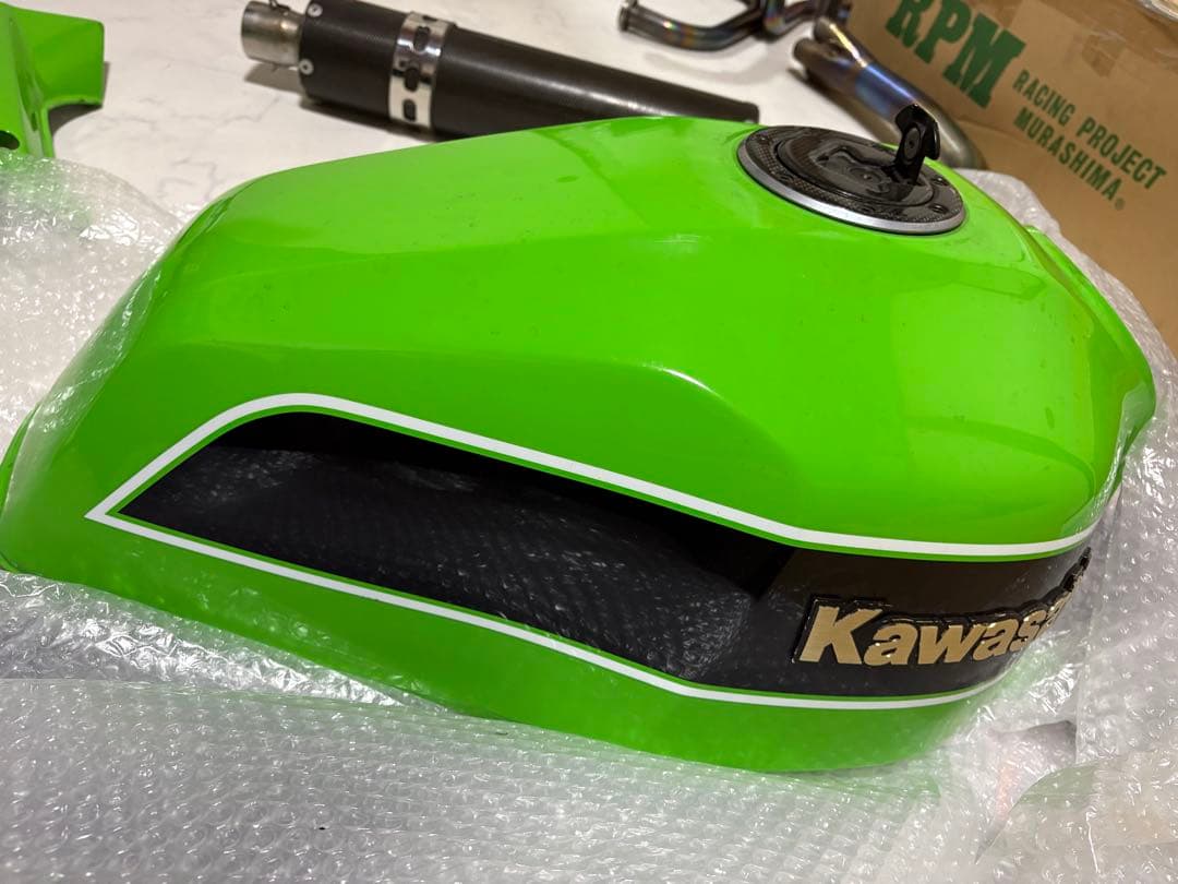 ＣＹＲZRX400 タンク