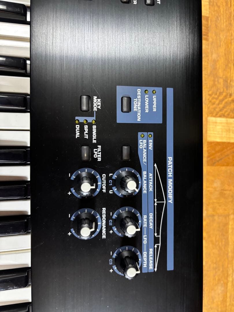 【故障ジャンク品】Roland JUNO-D 61鍵