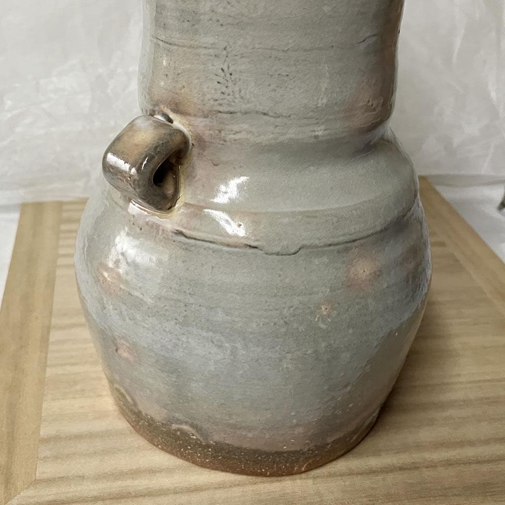 y023 十五代 坂倉新兵衛 萩焼 耳付 花入 共箱 茶道具