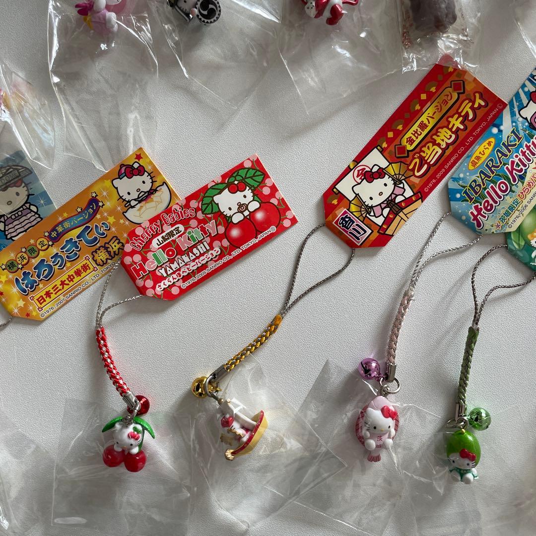 ご当地キティ　根付け　まとめ売り