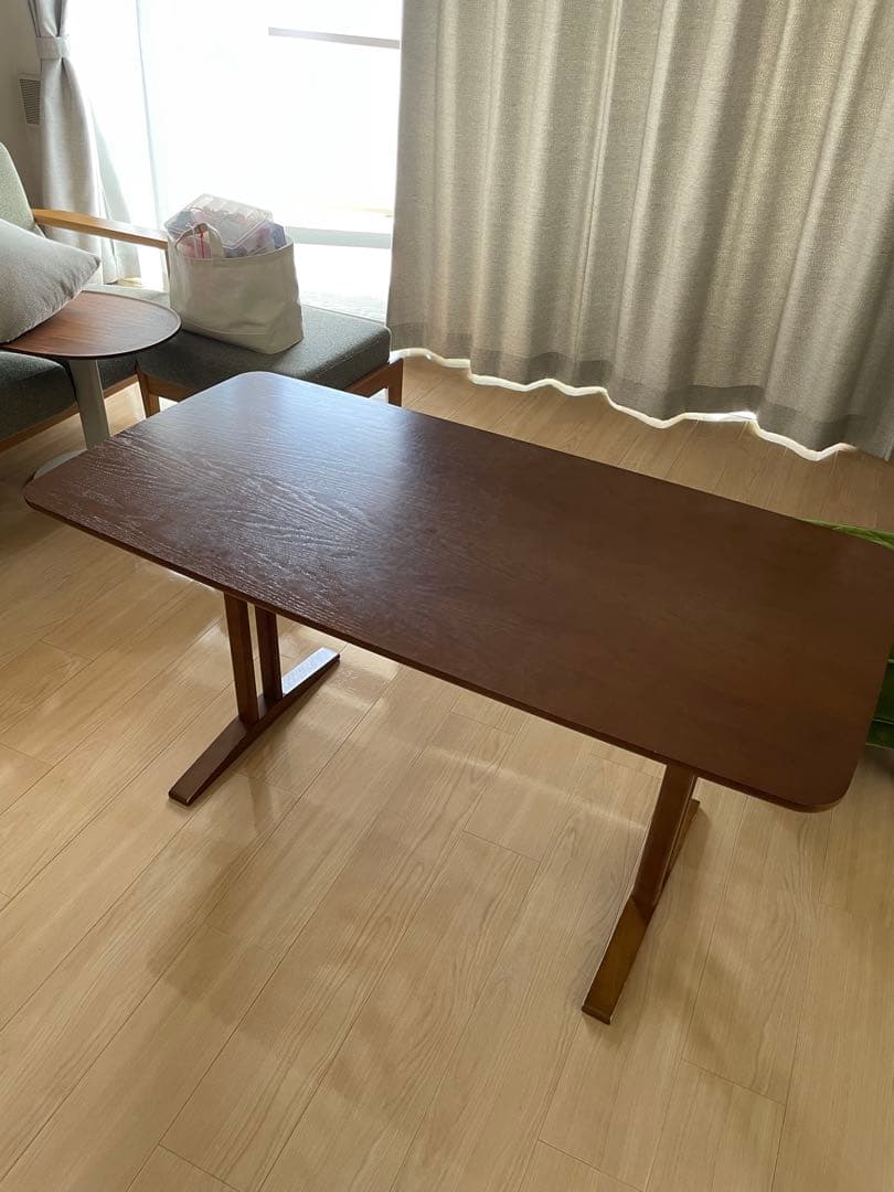 ブラウン ダイニングテーブル　※ルカリオ＠断捨離様用