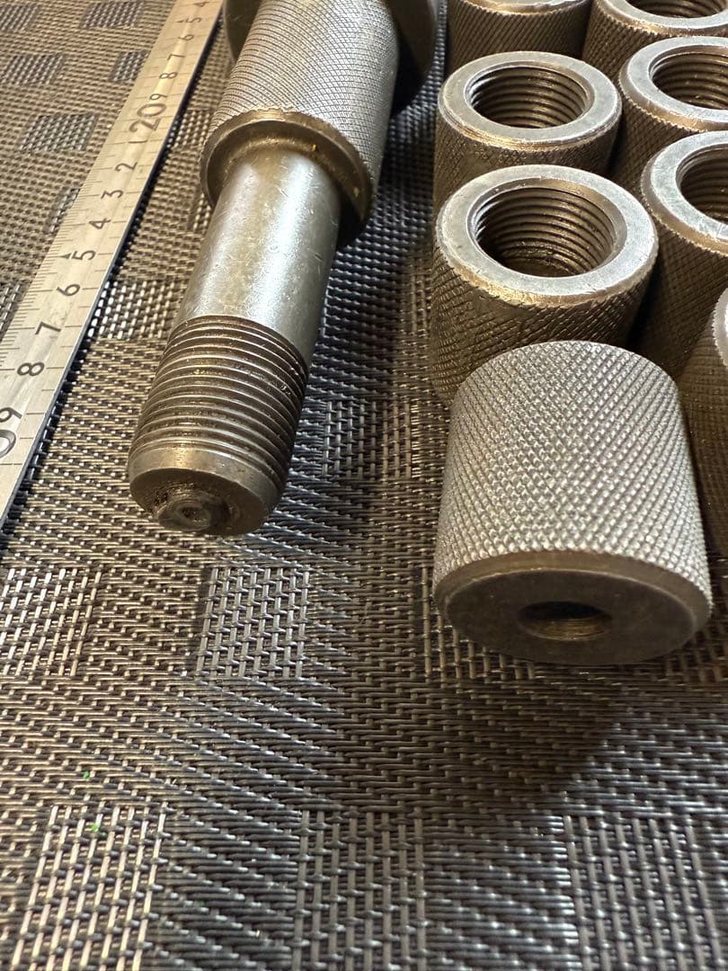 ノックアウター本体(ノックピン抜き工具)