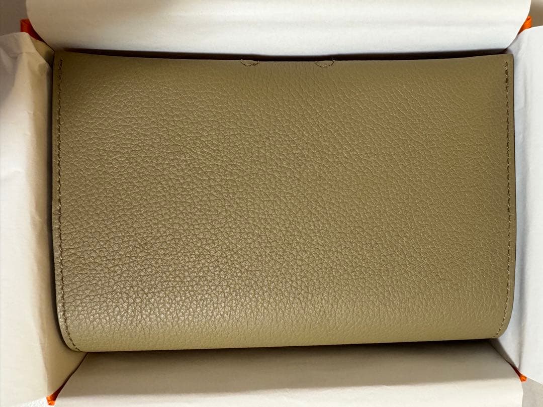 HERMES R.M.S パスポートケース　ベージュ