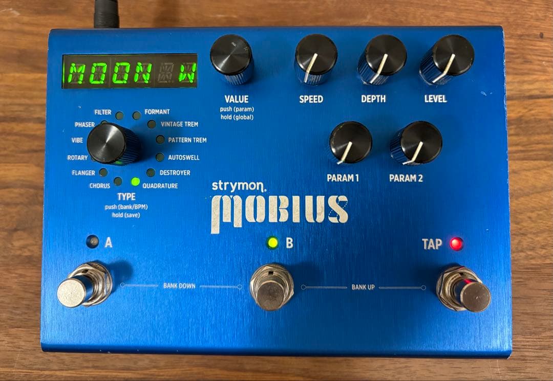 ギター Strymon / Mobius
