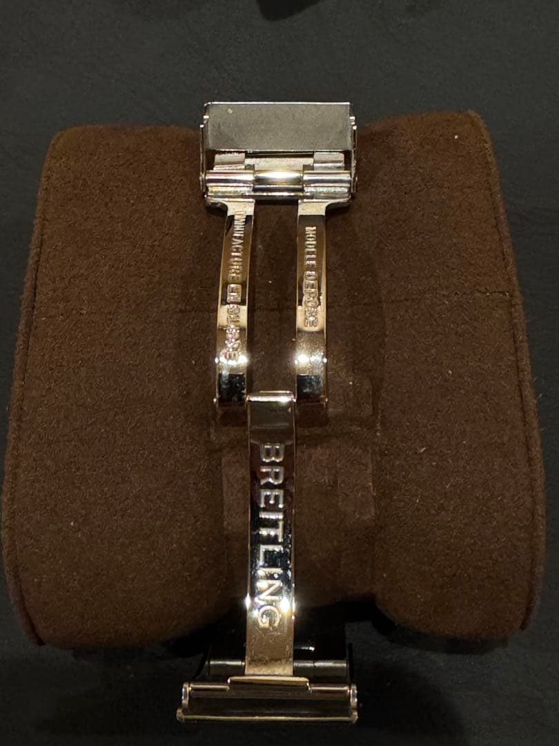 期間限定値下げBREITLING アベンジャー2 GMT マザーオブパール