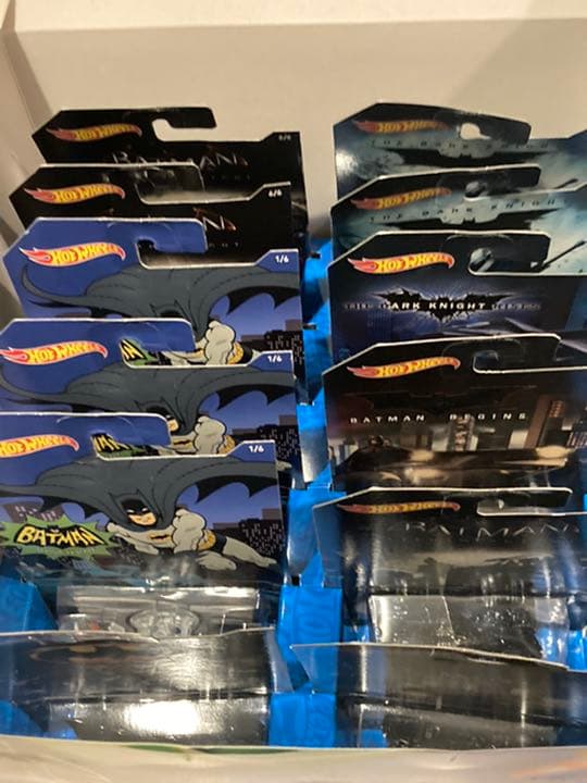 ホットウィール　バットマン・ミニカーコレクション（12台入りBOX）