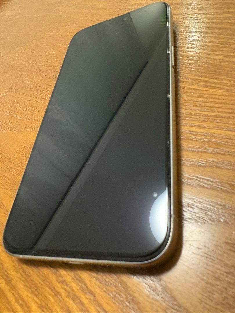 パーク  iPhone15promax 本体