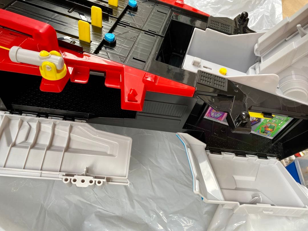 Paw Patrol ザ・ムービー エアクラフトキャリア HQ プレイセット