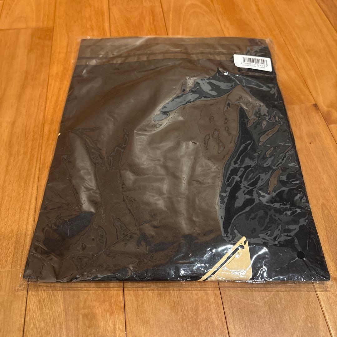 LISAリサTシャツ XL 新品未開封blackpinkポップアップグッズ