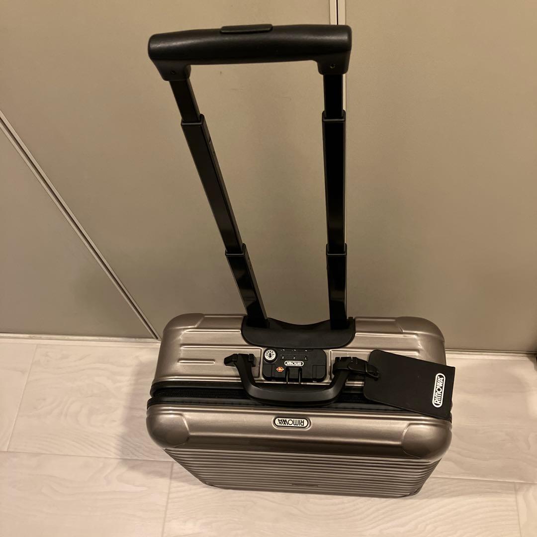 (美品)リモワ サルサ ビジネストローリー 23L 希少2輪 シャンパンゴールド