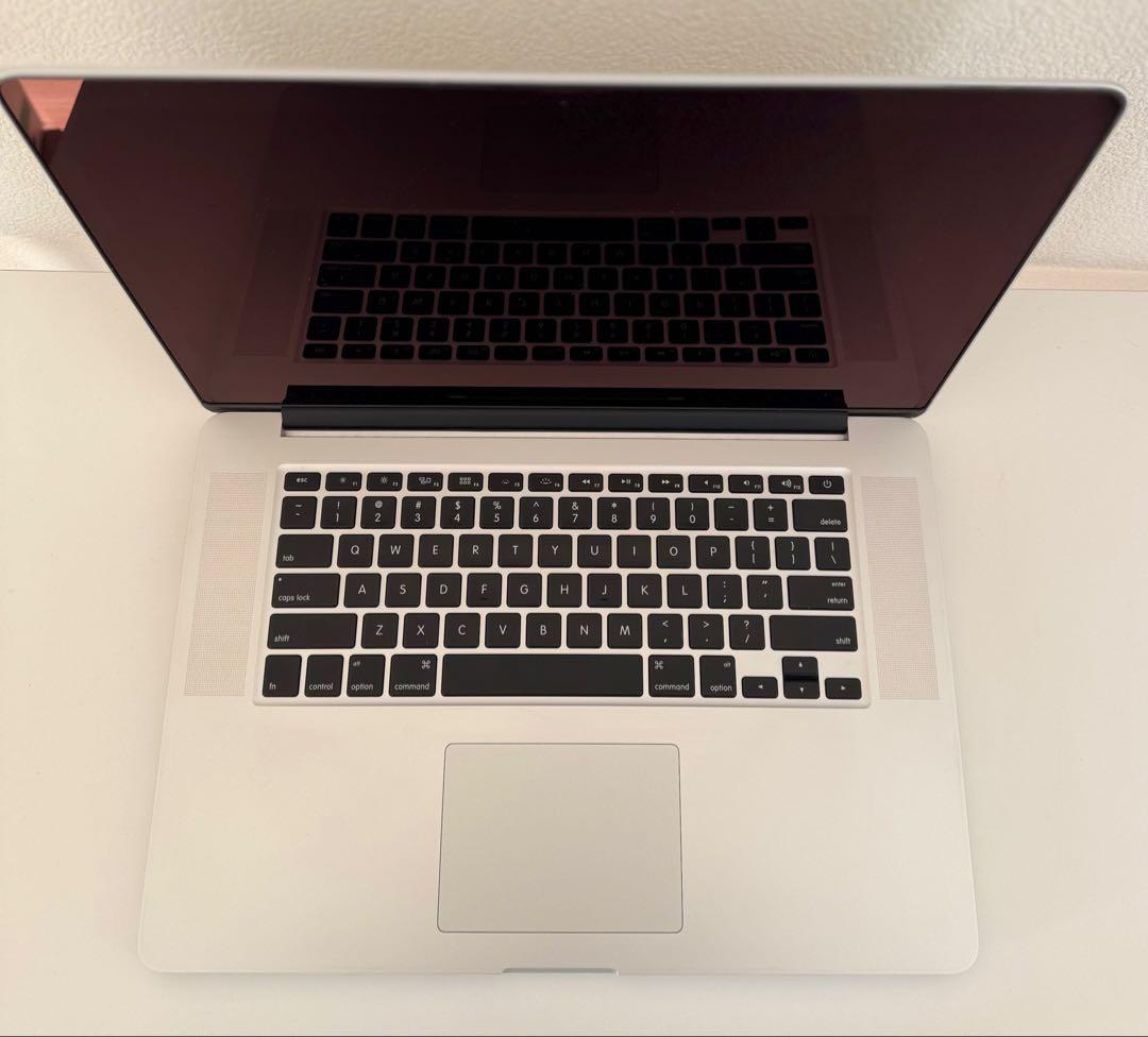 美品 Macbook Pro 2015 15インチ Windows 11 Pro