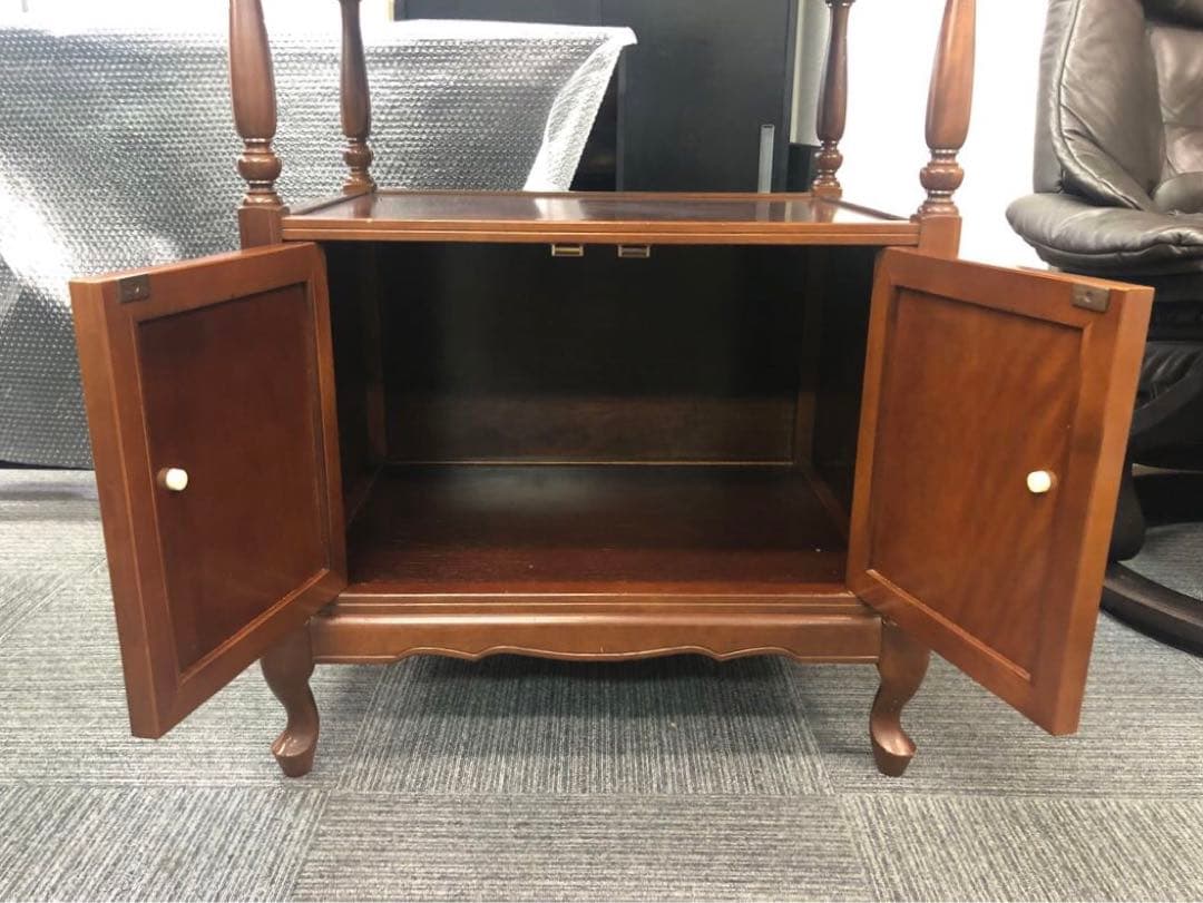 【SALE】クラシック 木製 サイドテーブル