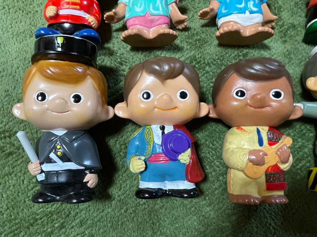 富士銀行　ぼくちゃん　ソフビ貯金箱　14体