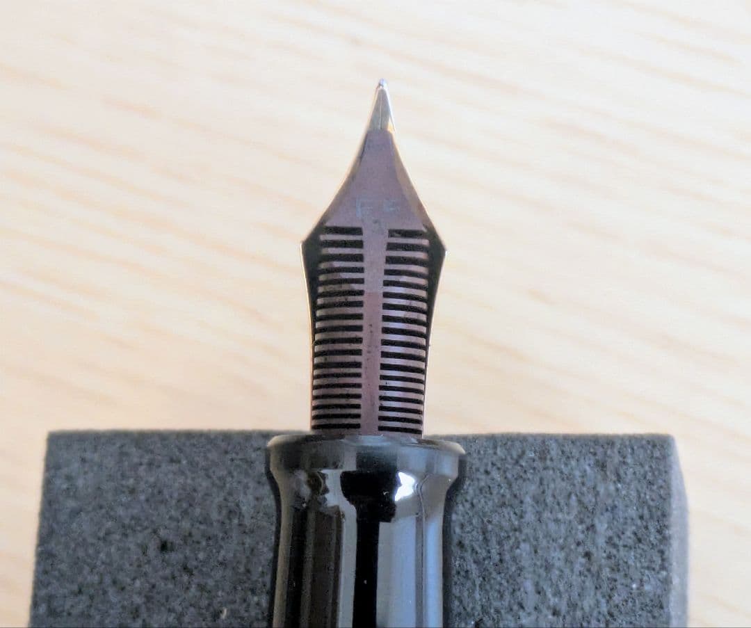 AURORA アウロラ 万年筆 88 ゴールドキャップ 801 EF 14ct