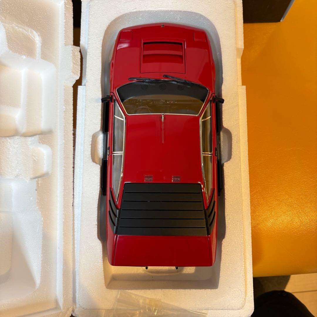 レア！京商 1/18 ランボルギーニ ウラッコP250 赤