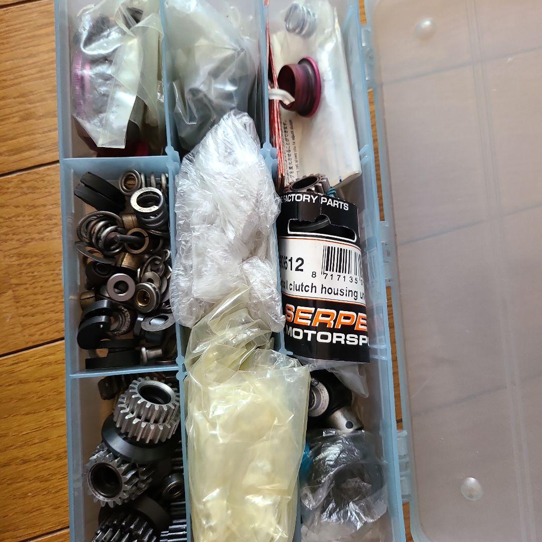 サーパント710エンジンラジコン。オランダ製。