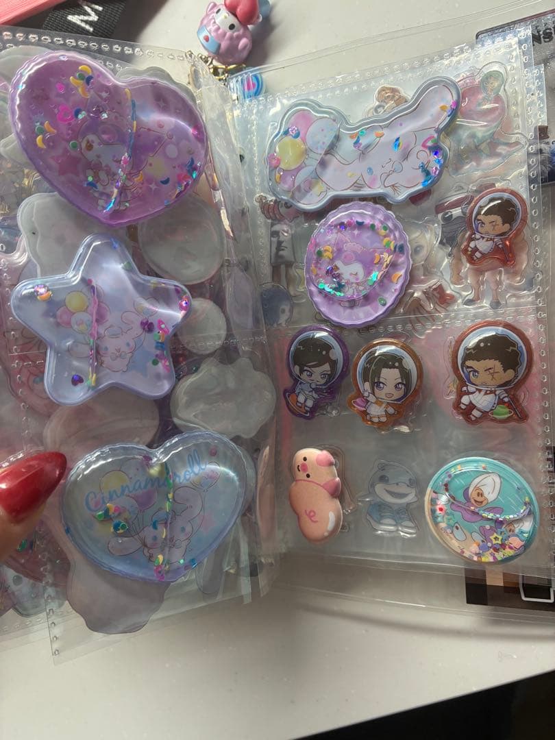 正規品！キャラクターシール完成品