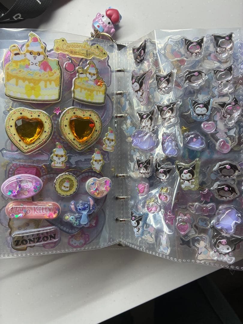 正規品！キャラクターシール完成品