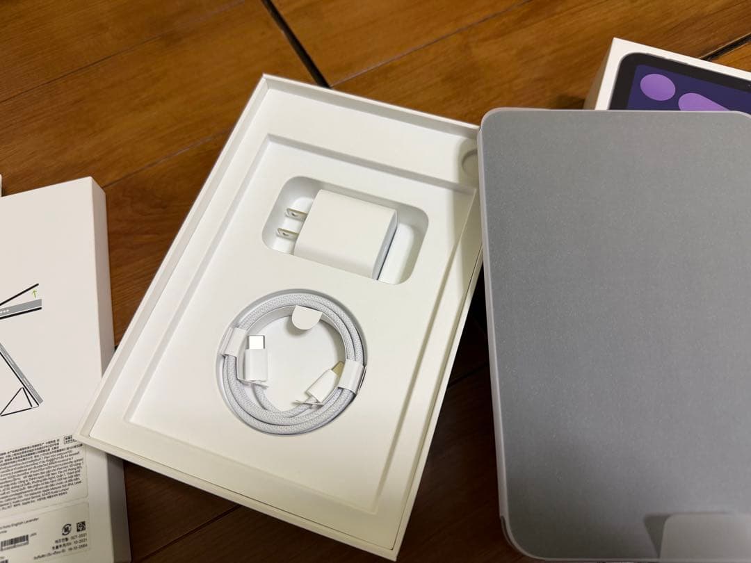 【新品 未使用 】iPad mini 第7世代 *通電確認のみ