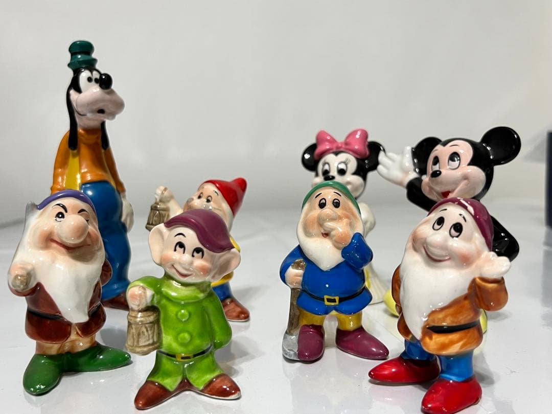 【アンティーク】80年代初期　ディズニー陶器置き物　8体セット