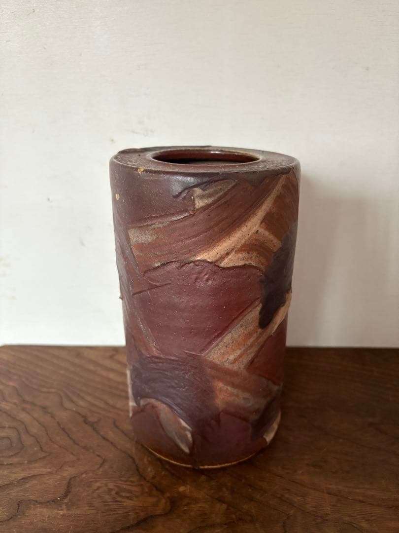 松崎健　焼締刷毛目文花入　共箱　未使用品