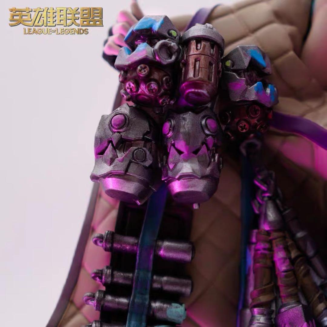 ARCANE League of Legends VALORANT フィギュア