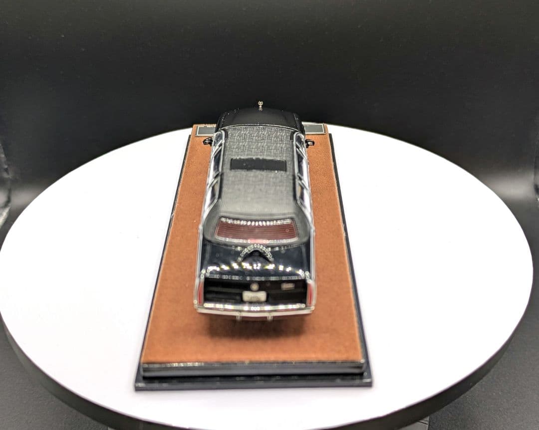 1/64　キャデラック フリート ウッド リムジン