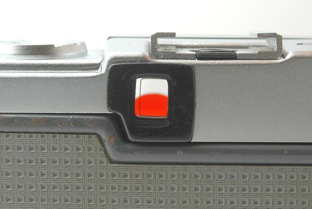 オリンパス OLYMPUS-PEN EE-2 ハーフサイズフィルムカメラ