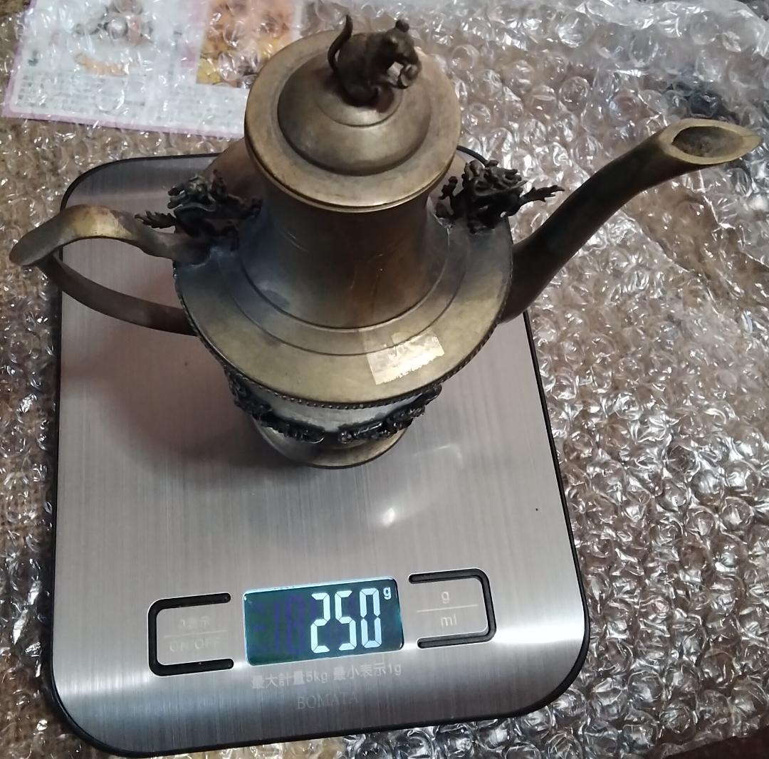 模作中国紋銀製ポット酒器紋銀刻印あり金物で打つときれいな音するゴムで黒くなった