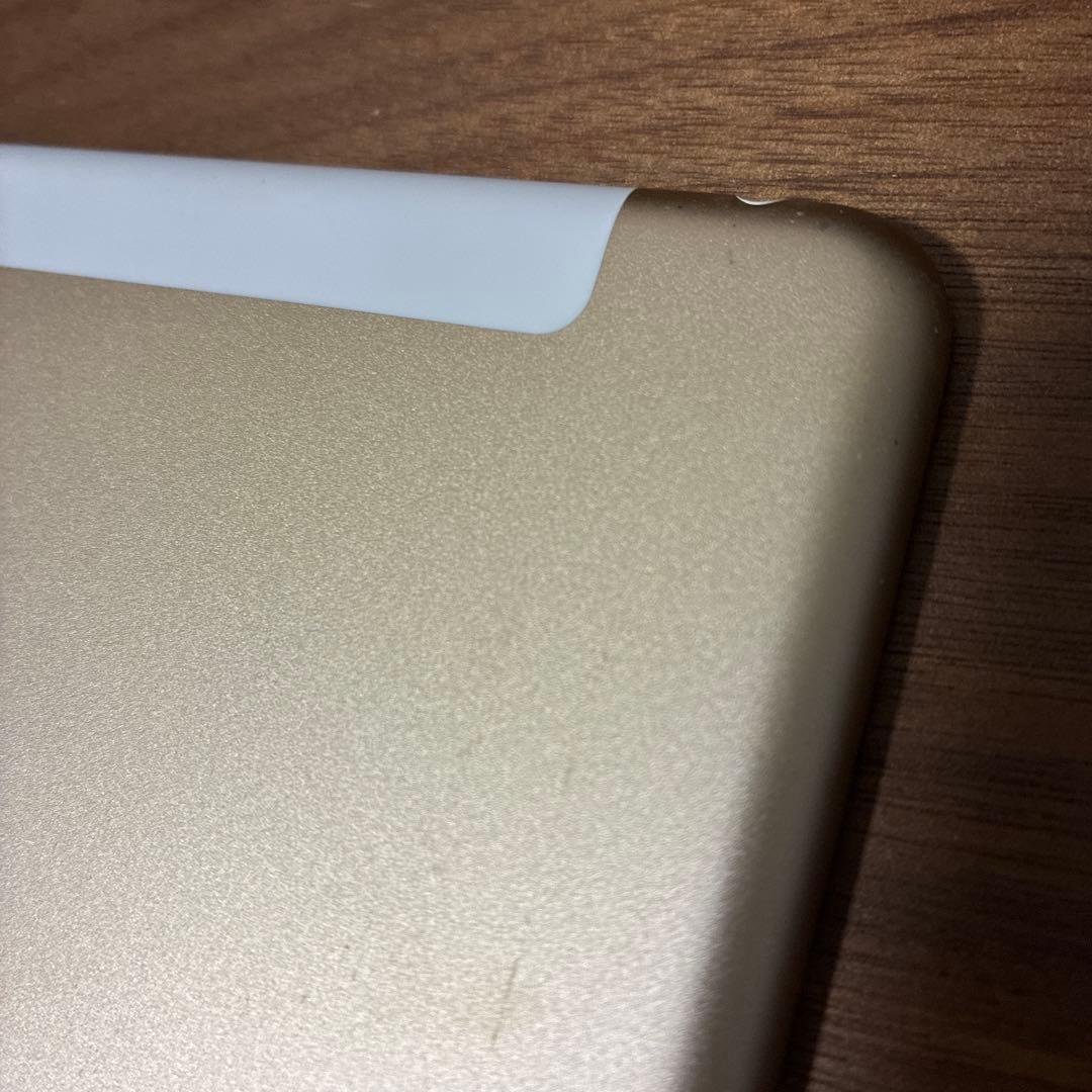 iPad 第5世代　32GB ゴールド　Wi-Fi cellularモデル