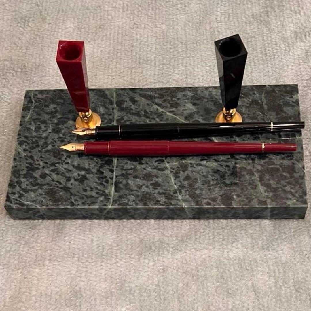 Pilot 2本セット　プラチナ　大理石製デスクペン　スタンド　DPD-5000