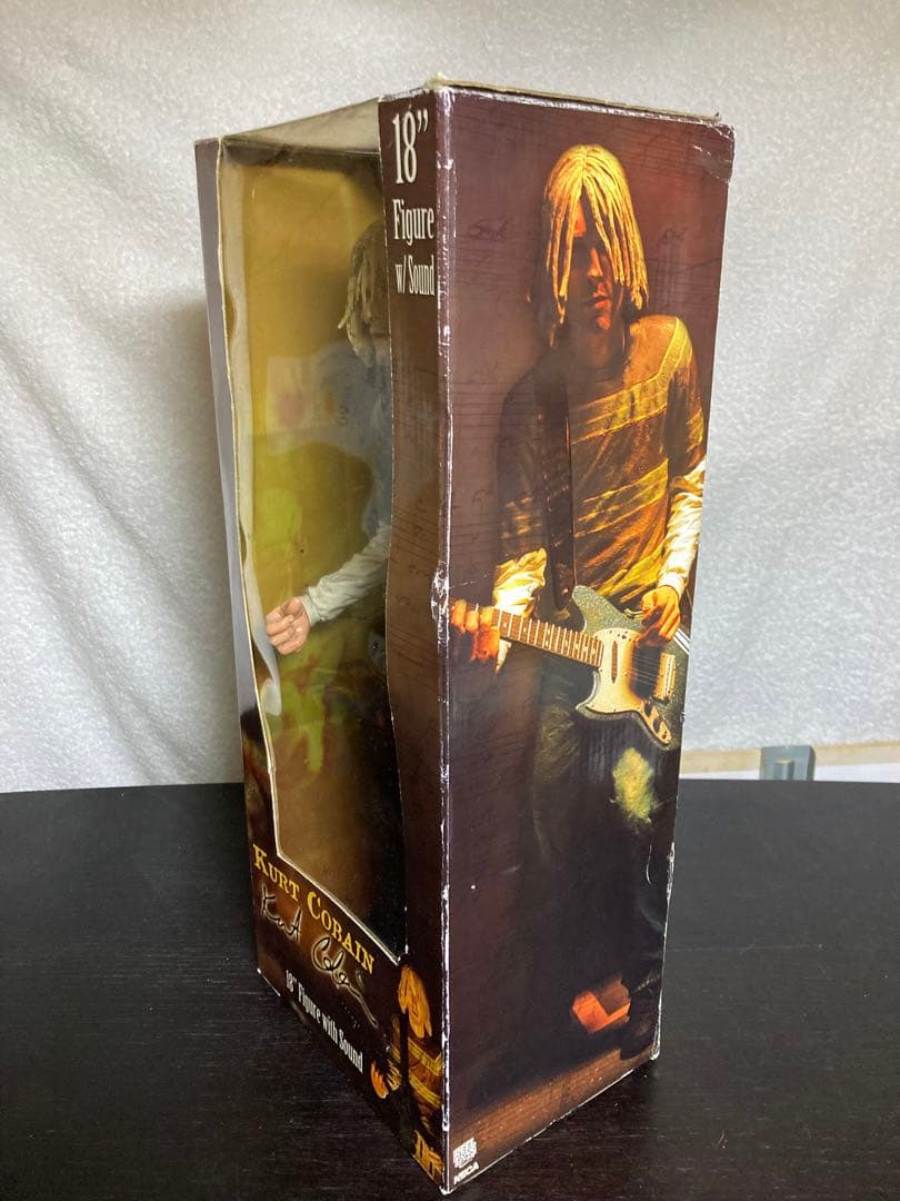 ネカ　Neca カートコバーン　 Cobain 18センチ