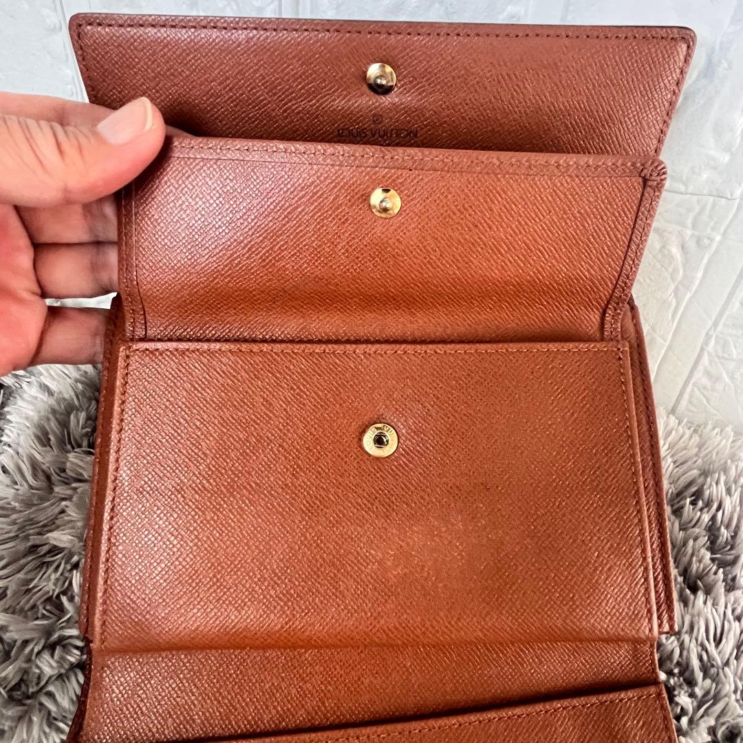 ルイヴィトン　ポルトトレゾール　エテュイパピエ　　モノグラム　折り財布