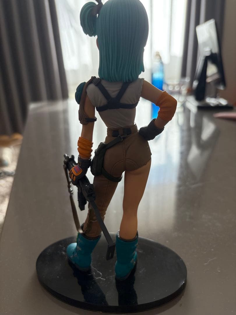 ドラゴンボール ブルマ フィギュア