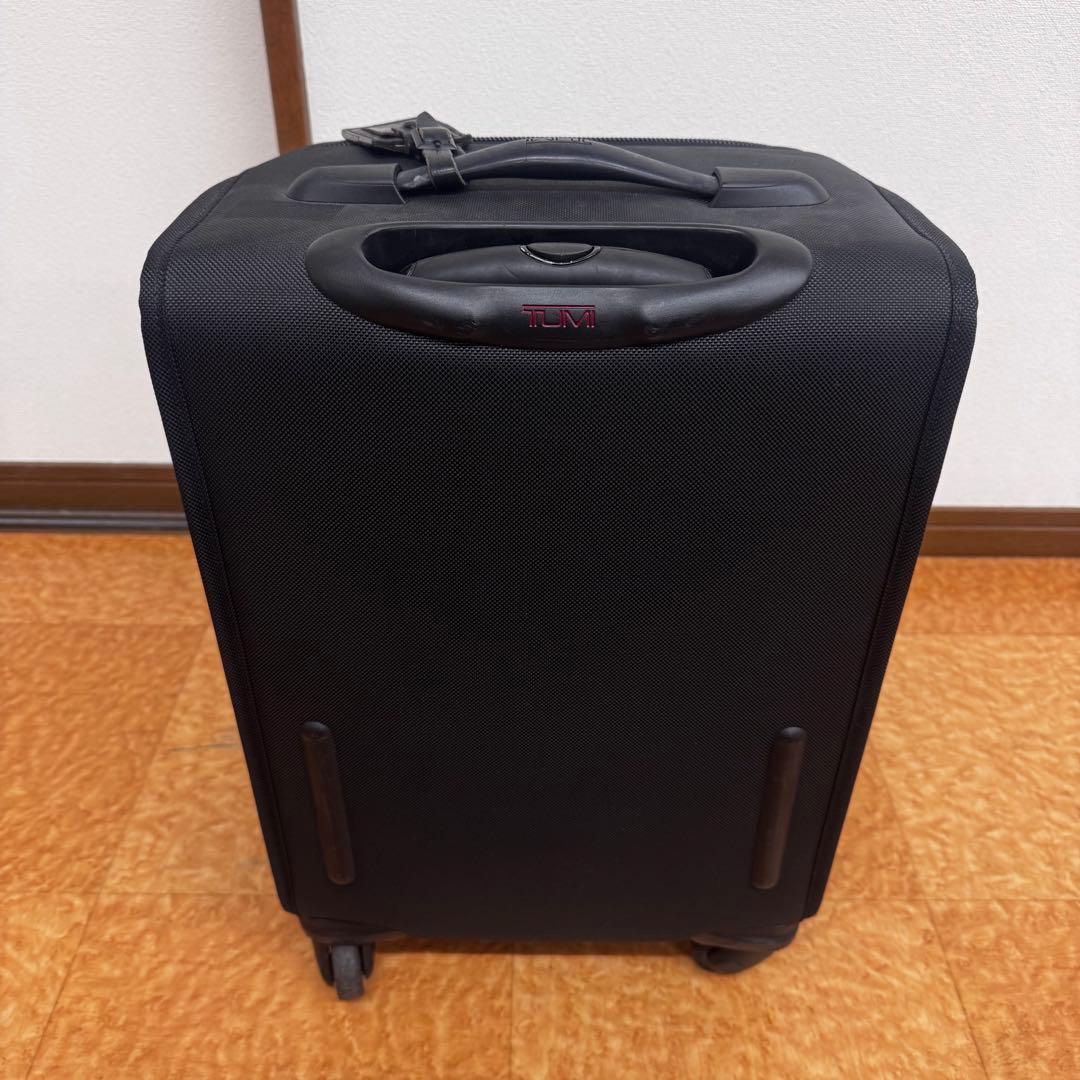 TUMI 22060DH 機内持込みOK4輪キャスター付きスーツケース　トランク