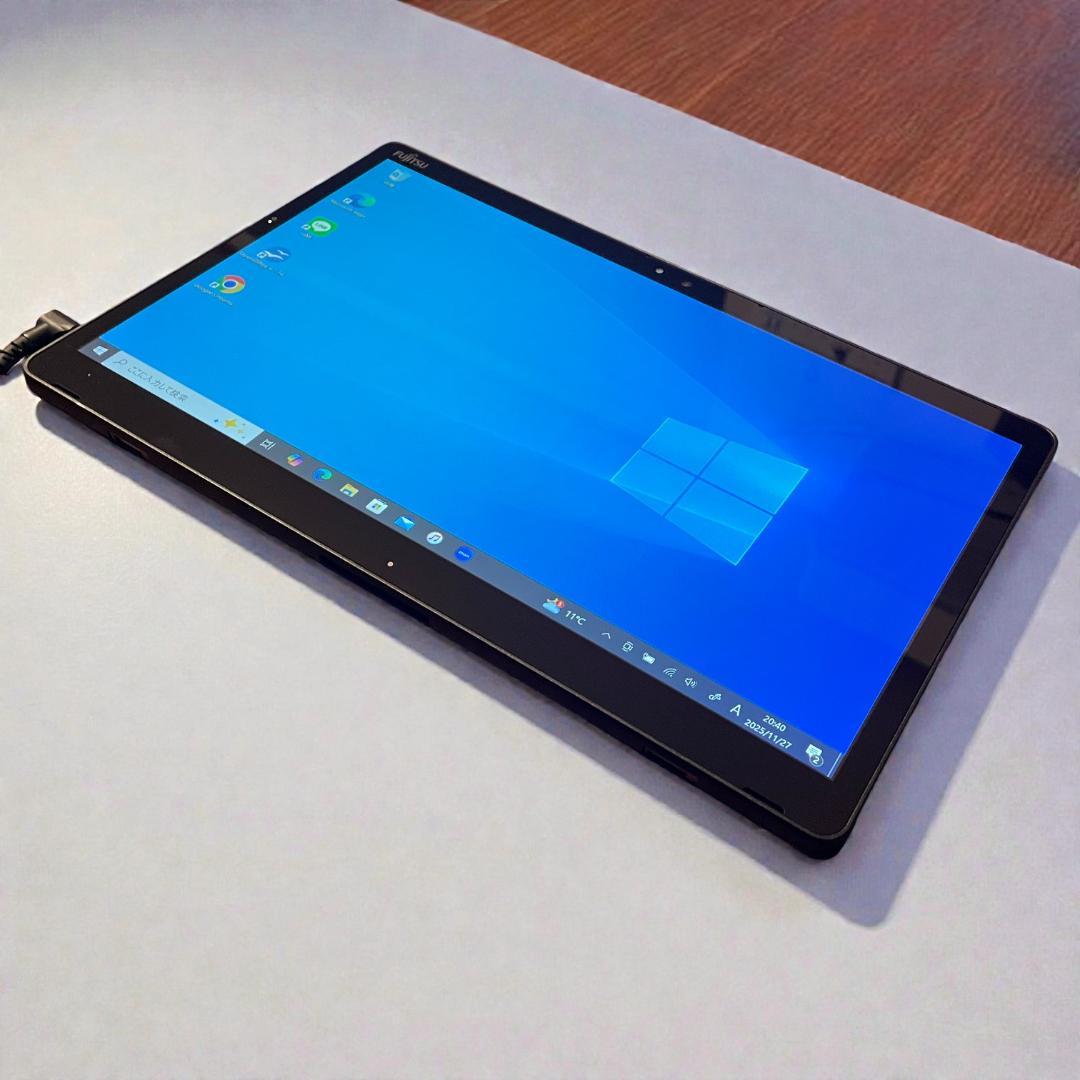 大画面13.3インチ 軽量で使いやすい富士通タブレット Corei5 カメラ付き